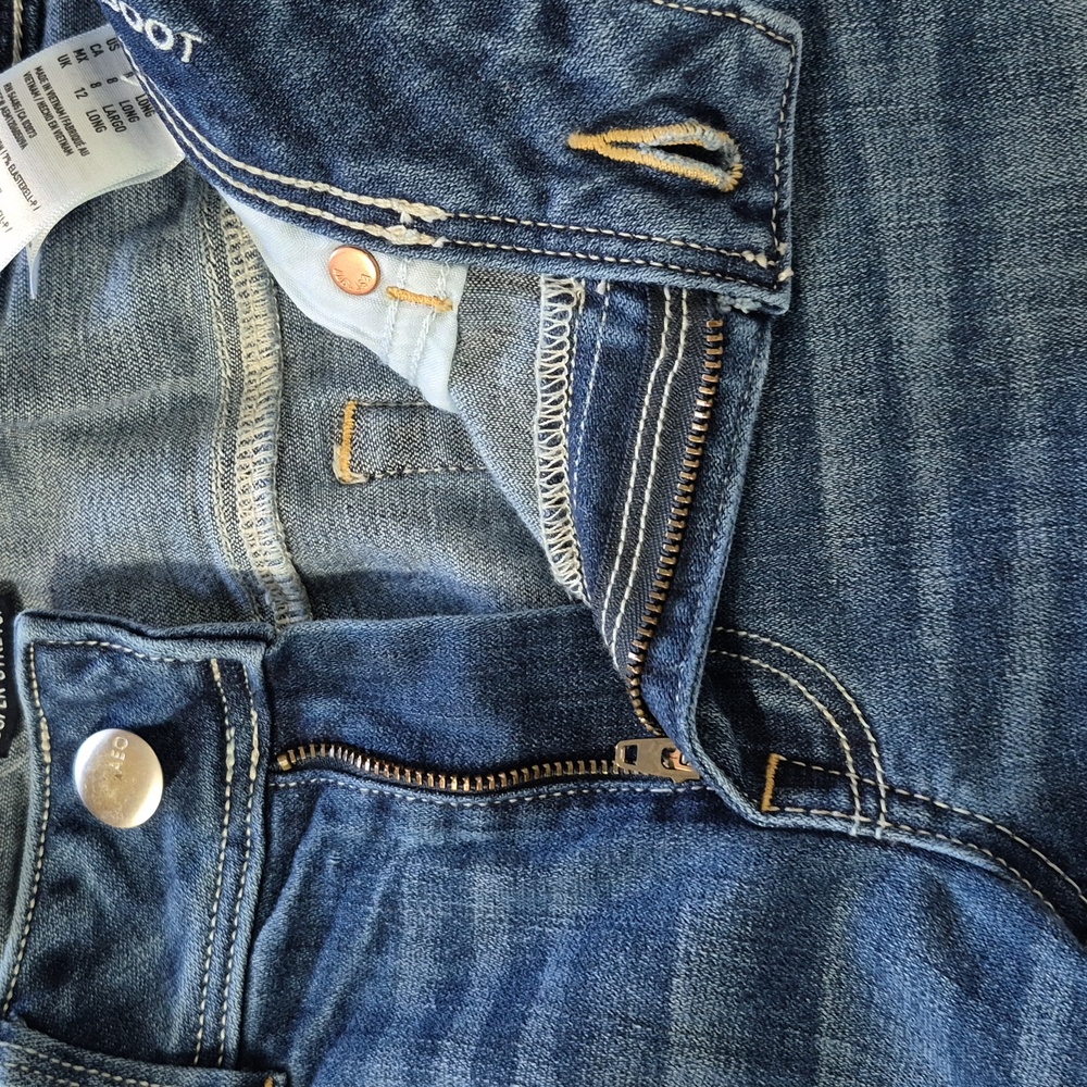 American Eagle Outfitters, Kick Boot, Womens Boot Cut Jeans, Size 8 Long. - Picture 11 of 14